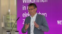 In Brilon wird von Witteler Automobile und TankE ein neuer Ladepark für Lkw, Transporter und Pkw realisiert.