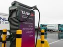 In Brilon wird von Witteler Automobile und TankE ein neuer Ladepark für Lkw, Transporter und Pkw realisiert.