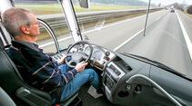 Irizar i6, Cockpit