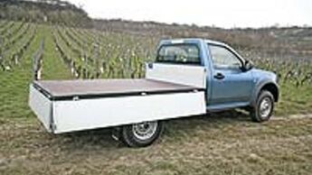 Isuzu D-Max mit Kipperaufbau