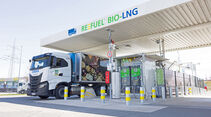 Iveco S-Way LNG Erdgas Lkw 2023 Edeka