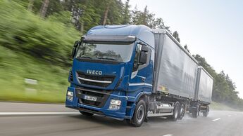 Iveco Stralis 460 NP LNG Wechselbrückenzug