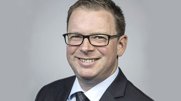 Jan Varnhagen, Sachverständiger für Schwertransportabnahmen bei Dekra