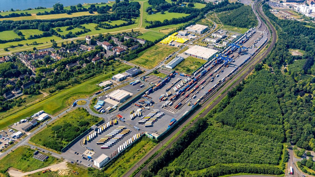 KV-Terminal Logport 3 im Duisport