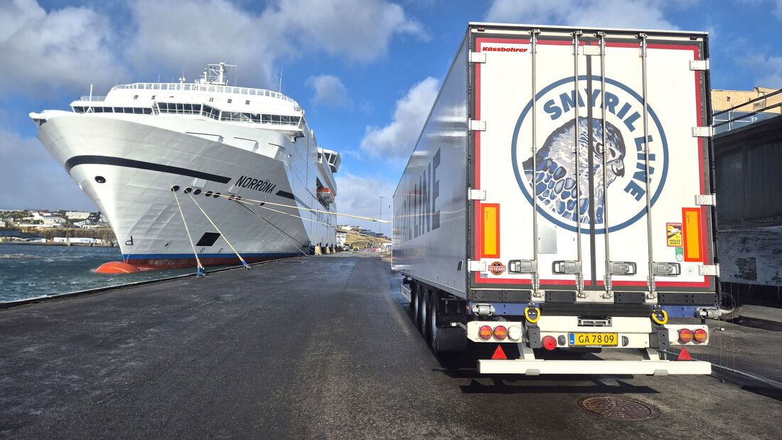 Kässbohrer Fahrzeugwerke liefert 75 neue Kühlauflieger an Smyril Line, die unter widrigsten Bedingungen funktionieren müssen.