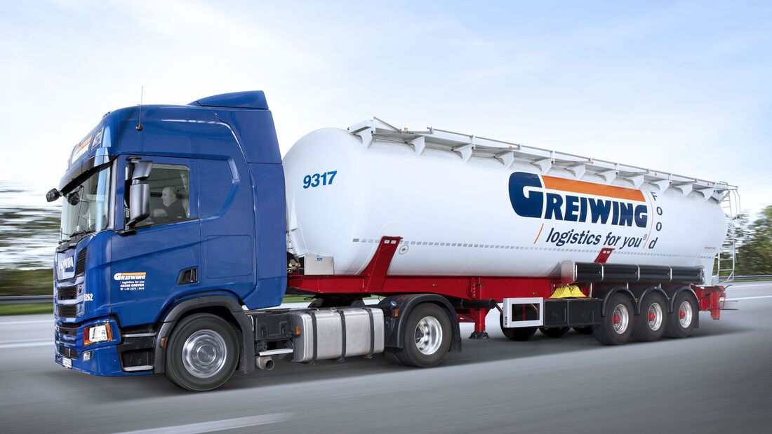 Kippsilo, 60 Kubik, das Greiwing für Food-Transporte einsetzt