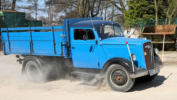 Klassiker im Alltagseinsatz, Opel Blitz