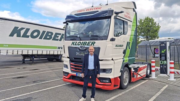 Kloiber Containerlogistik eröffnet Ladepark in Petershausen bei München.