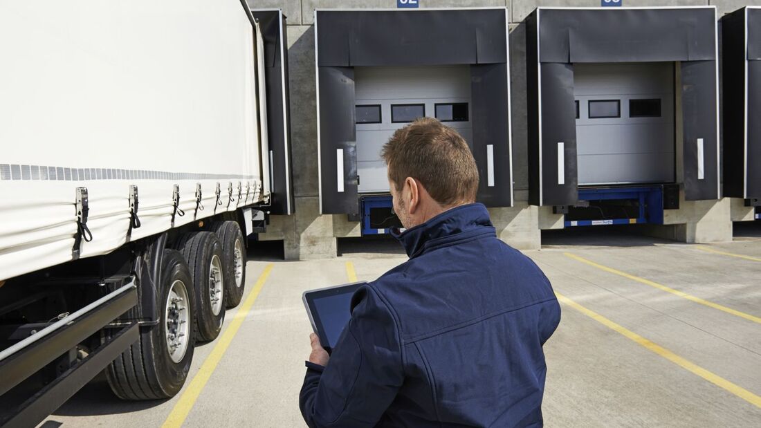 Knorr Bremse, Trailer, Hub, Laderampe, Tablet