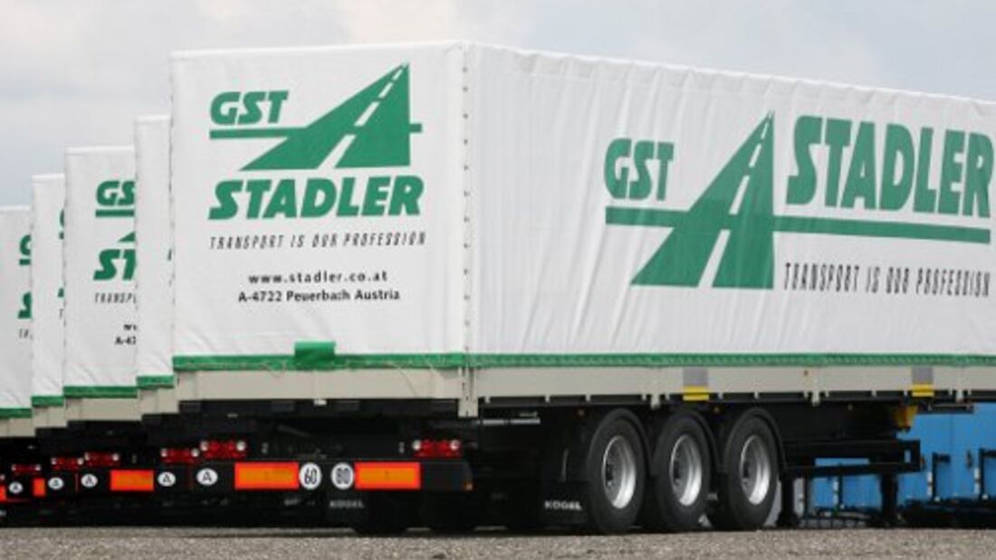 Kögel liefert 100 Coilsattel-Auflieger an GST Stadler