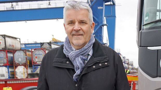 Kombi-Terminal Ludwigshafen (KTL): eigene Spedition setzt E-Lkw für die letzte Meile ein.