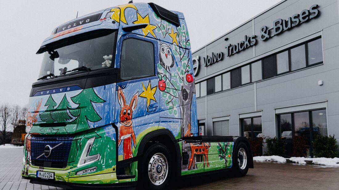 Künftig ziert das Design von Anja, der Gewinnerin des Volvo Trucks Mallwettbewerbs, einen FH Aero.