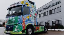 Künftig ziert das Design von Anja, der Gewinnerin des Volvo Trucks Mallwettbewerbs, einen FH Aero.