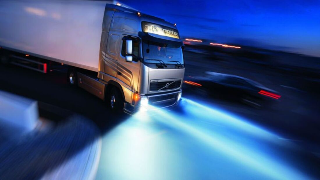 Kurvenlicht Lkw