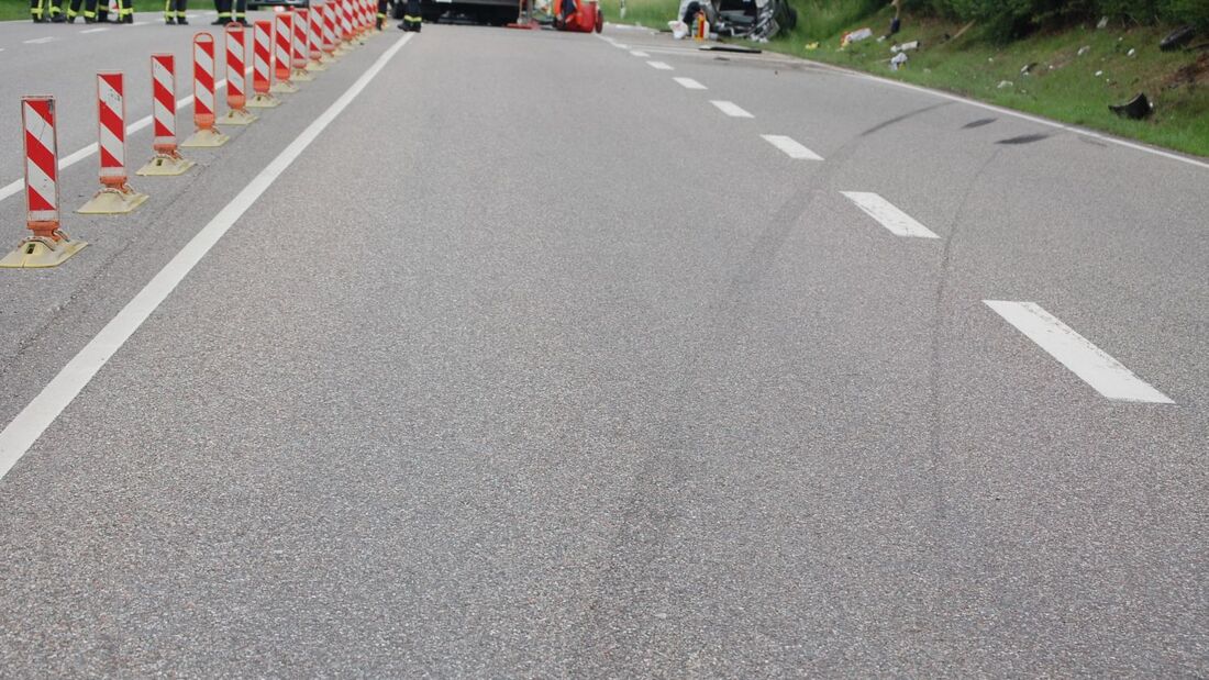 Landstraße, Unfall, Sicherheit
