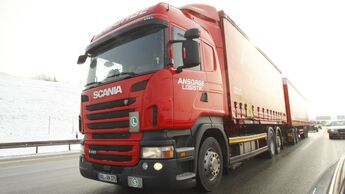 Lang-LKW bei Spedition Ansorge