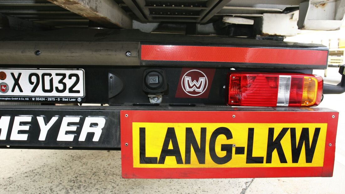 Lang-Lkw