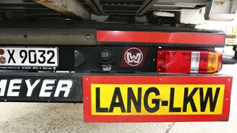 Lang-Lkw