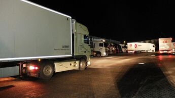 Lkw, Cargoline, Hub