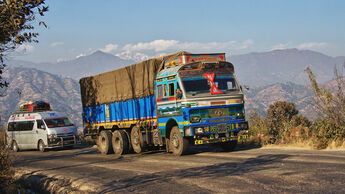 Lkw-Fahren in Nepal, Superstar