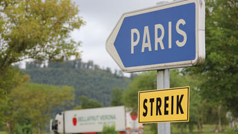 Lkw-Fahrer in Frankreich streiken