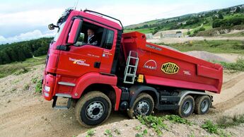 Lkw, Kipper, hydrostatischer Antrieb, Baugrube