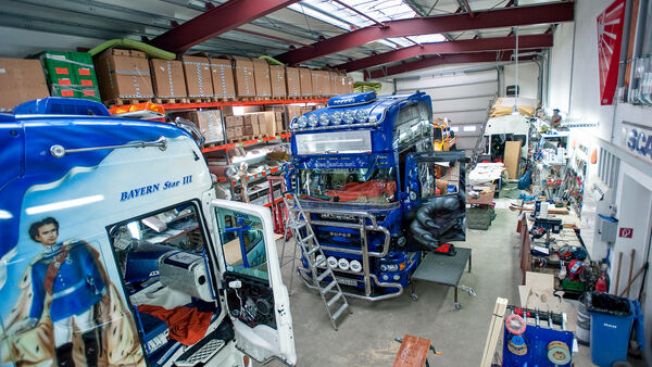 Lkw-Zubehör GmbH Berg, Werkstatt