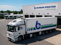 Lkw der Baumann Spedition im Frischetransport. Das Unternehmen befindet sich im eröffneten Sanierungsverfahren in Eigenverwaltung, der Geschäftsbetrieb läuft weiter.