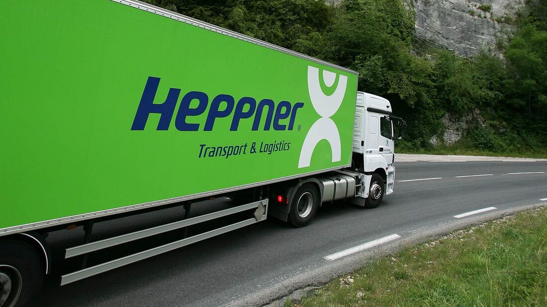 Lkw des Frankreich-Spezialisten Heppner 