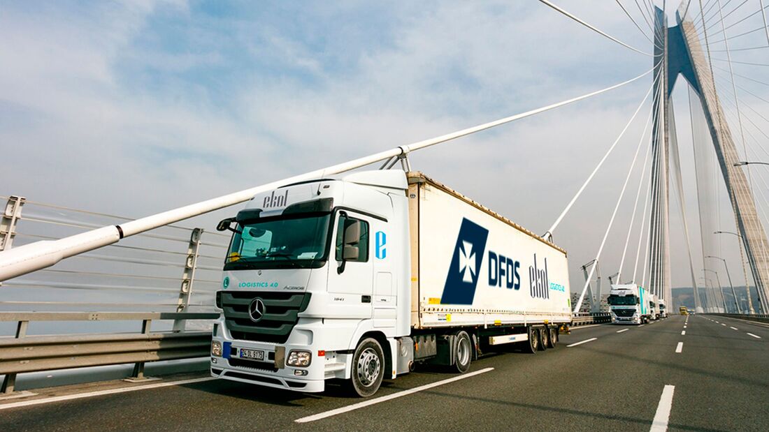 Lkw von Ekol mit DFDS-Logo