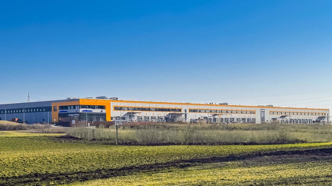 Logistikcenter Wildberg 2 von Schuon in der Außenansicht