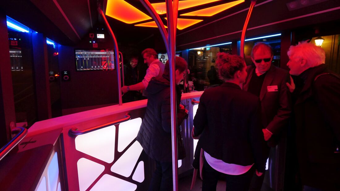 MAN Lion's City als Disco-Bus