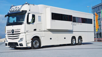 Männer-Spielzeug, Actros, Wohnmobil