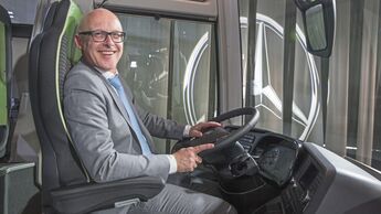 Mathias Lenz, Chefdesigner MB Buses