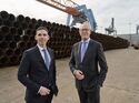 Matthias Magnor (links) folgt auf Frank Dreeke als CEO von BLG Logistics.