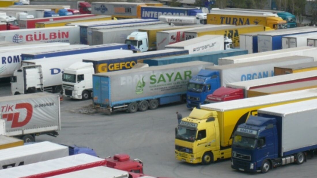 Mehr Lkw-Parkplätze für Niedersachsen
