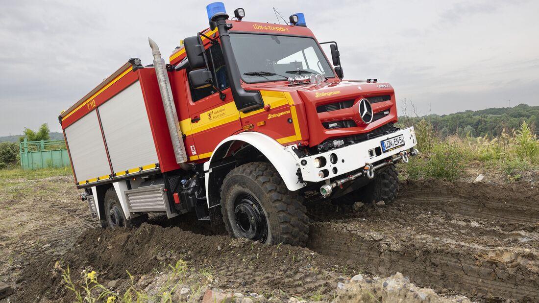 Meister der Elemente: Feuerwehr Lünen mit Unimog gewappnet für Brände, Hochwasser und Sturmereignisse

Master of elements: Lünen fire department equipped with Unimog for fires, floods and storms