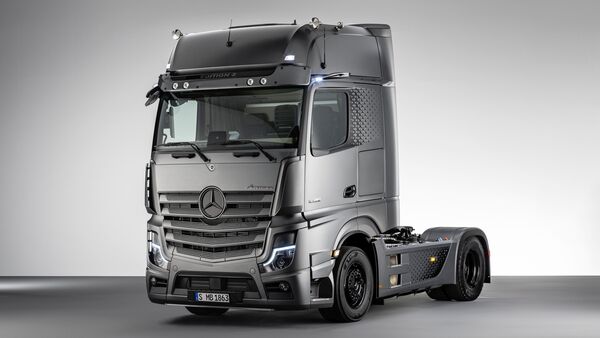 Mercedes Actros F und Actros Edition 2