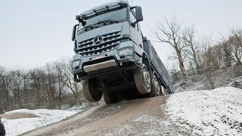 Mercedes Arocs 4142 und 4151