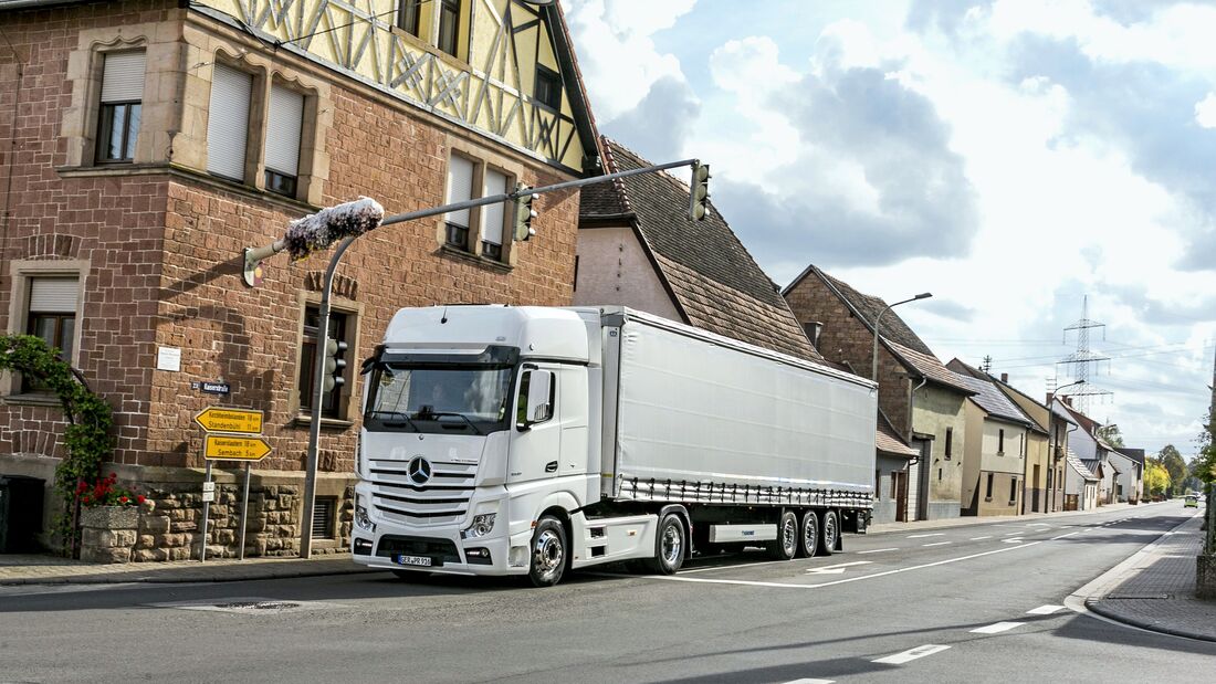 Mercedes-Benz Actros 1845