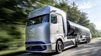 Mercedes-Benz GenH2 Truck und eActros LongHaul