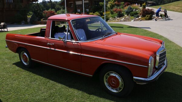 Mercedes-Benz La Pick-up