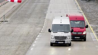 Mercedes-Benz, Spurhalteassistent, Vans, 2013, Produkteinführung