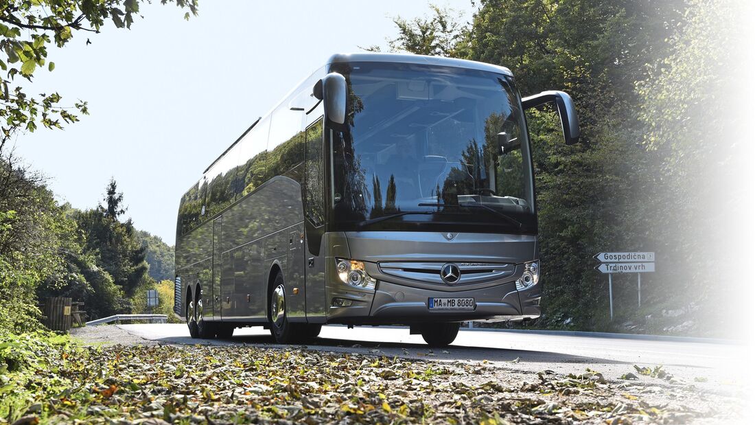 Mercedes-Benz Tourismo