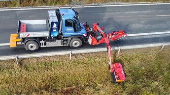 Mercedes-Benz Unimog Wave