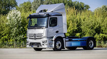 Mercedes-Benz eActros 300 Sattelzugmaschine 

Mercedes-Benz eActros 300 tractor