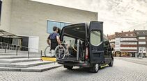 Mercedes Sprinter Minibus