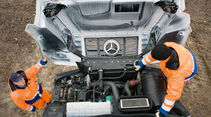 Mercedes Zetros, Motorraum