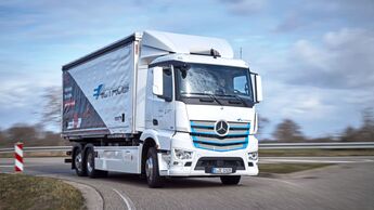Mercedes eActros Elektro-Lkw Logistik Schmitt 2019