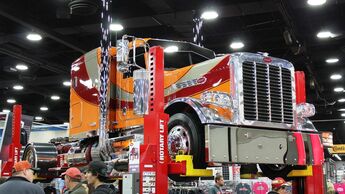 Mid-America Trucking Show 2015